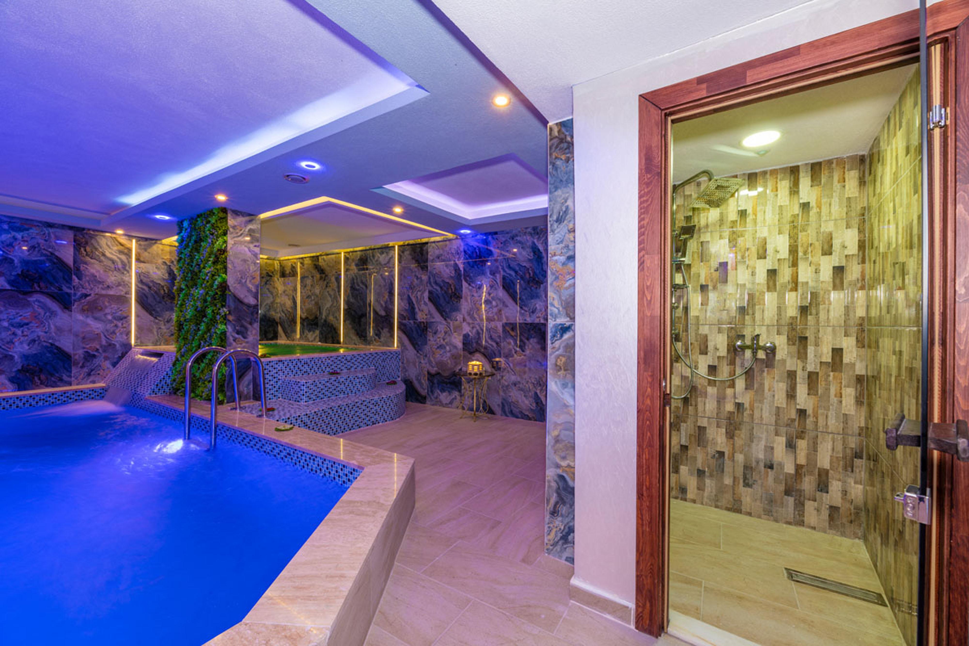 Bekdas Deluxe & 4* Istambul