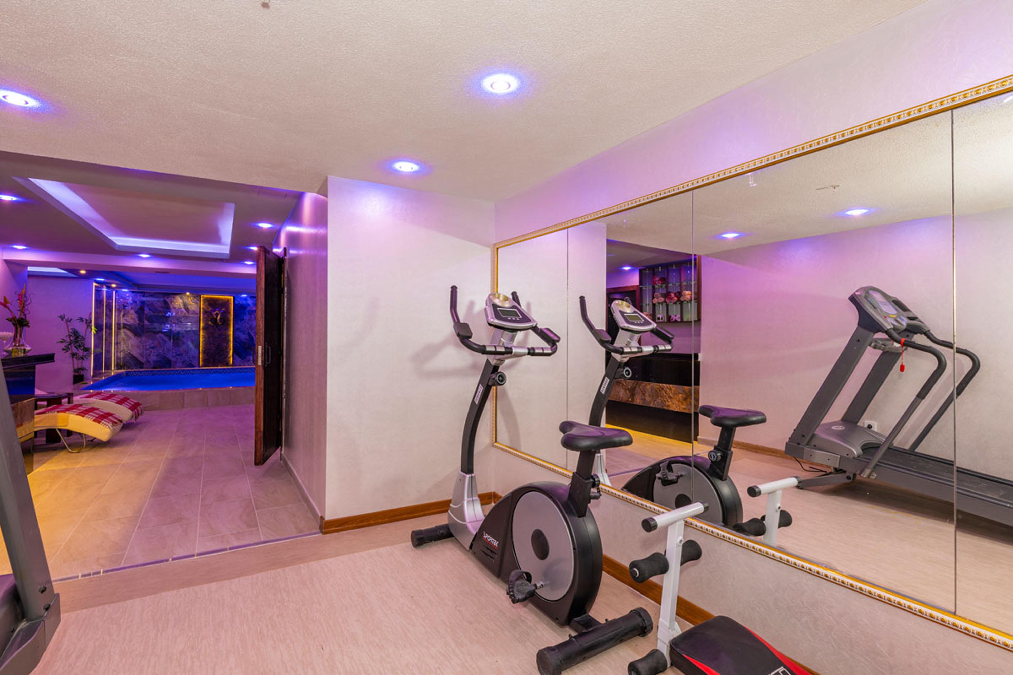 Bekdas Deluxe & 4* Istambul